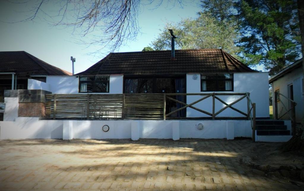 Kings Lodge Hotel Hogsback Esterno foto